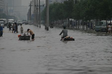 河南暴雨有多大！降水為何如此強勢